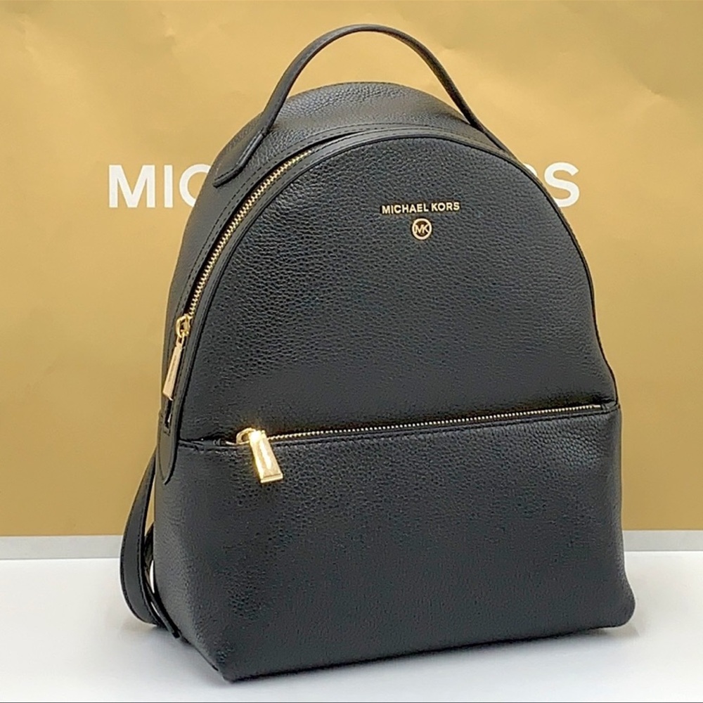 Michael Kors Womens Valerie Medium Logo Backpack 30F2G9VB2B
Black
NWT - Picture 5 of 16